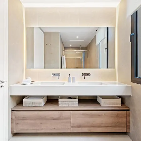 Vakantiehuis Private Luxury Villa In Marbella With Mountain And Sea Views