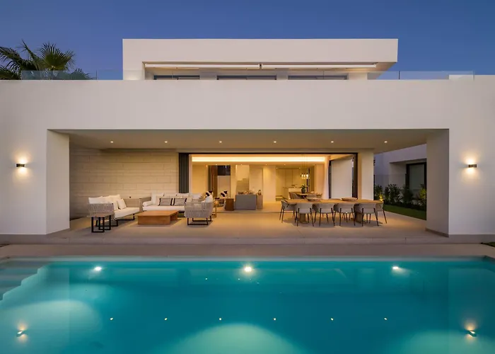 Private Luxury In With Mountain And Sea Views