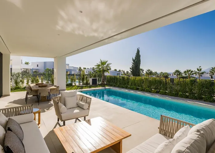 Private Luxury In With Mountain And Sea Views