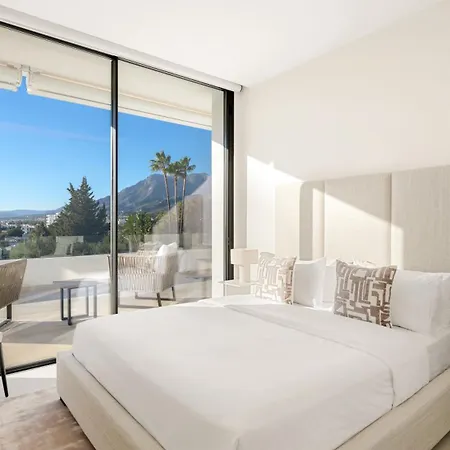 Private Luxury Villa In Marbella With Mountain And Sea Views * Марбелья