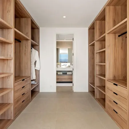 Private Luxury Villa In Marbella With Mountain And Sea Views Casa vacanze Marbella