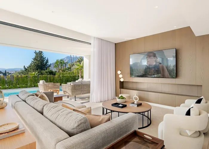Private Luxury In With Mountain And Sea Views Marbella