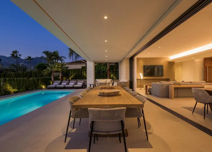 בית נופש Private Luxury In With Mountain And Sea Views מארבלה