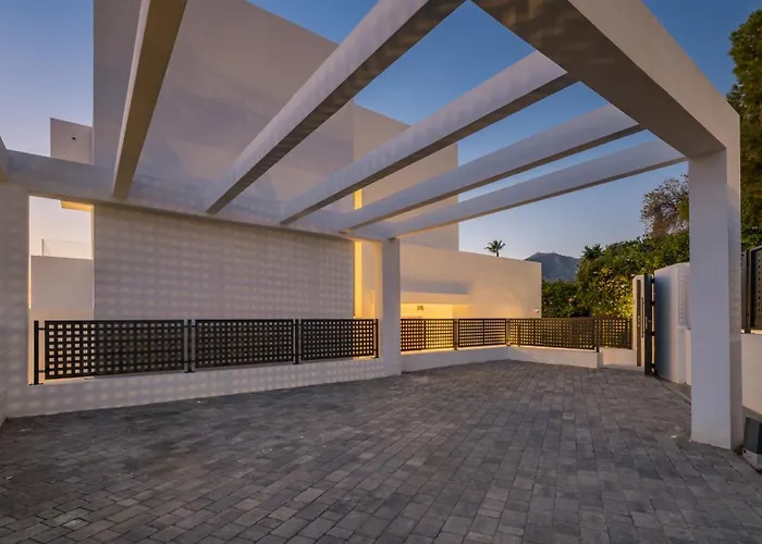 Private Luxury In With Mountain And Sea Views *